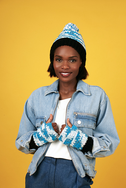 Arctic Whisper Mitts
