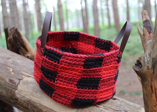 Perfectly Plaid Basket