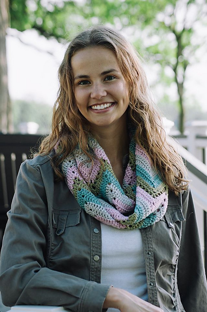 Chevron Flair Cowl