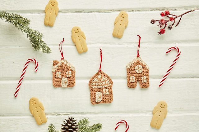 Hanging Haus Ornaments