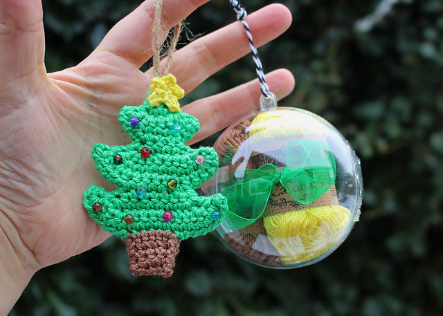 Christmas Tree Ornament Kit