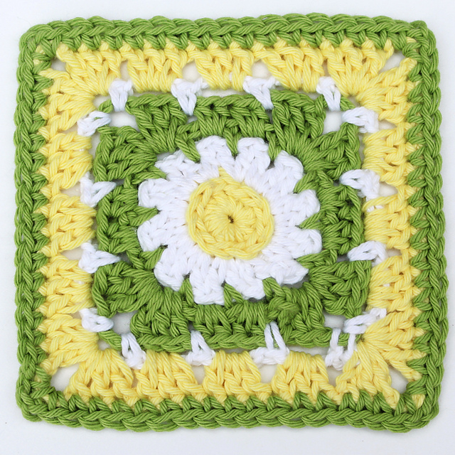 Daisy Daisy Granny Square