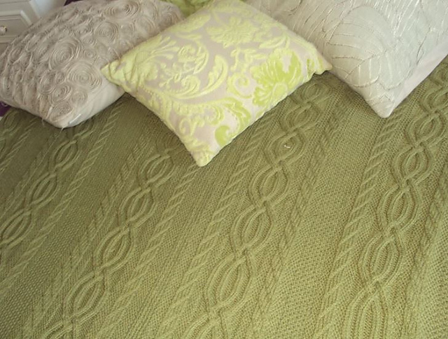 Tramline Cable Blanket