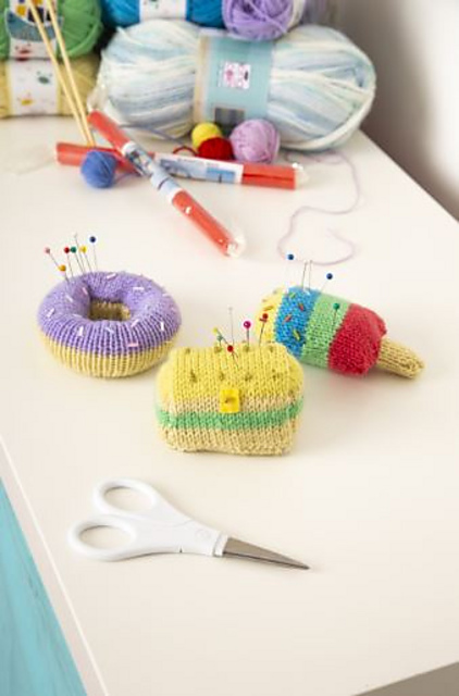 Seaside Pin Cushions