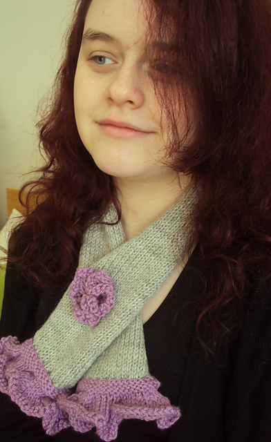 Frill Edged Scarf