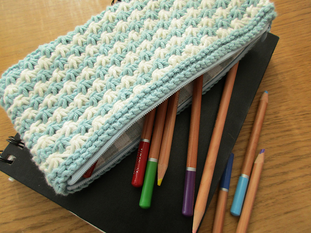 Star Pattern Pencil Case