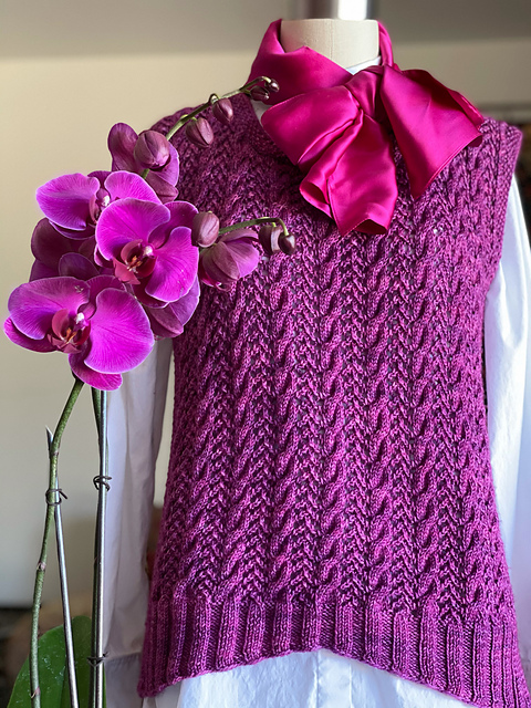 Pea Blossom Sleeveless Top