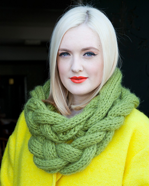 Plaited Cowl