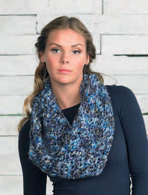 Wistari Cowl