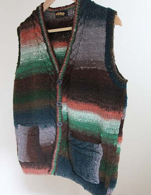 Cabled Waistcoat Y-1011
