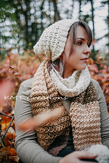 The Laurel Hat and Scarf Set