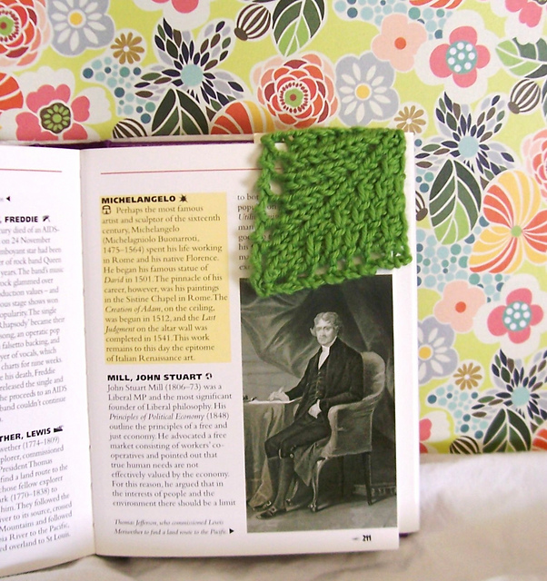 Ribbed Leaf Bookmark