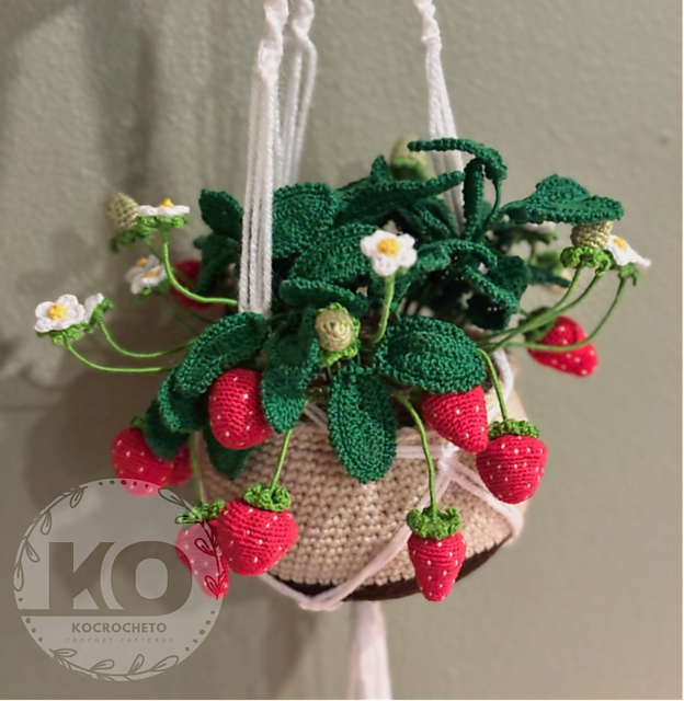 Ravelry: Strawberry Plant with Pot pattern by Catelin King