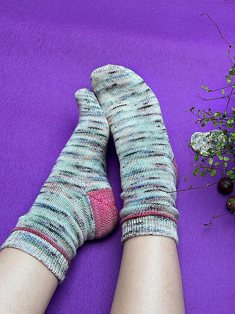 TwoToneBasicSocks
