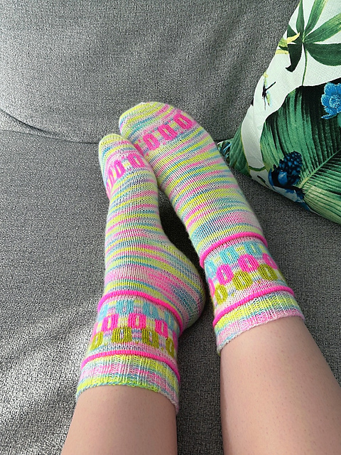 Happy Loop Socks