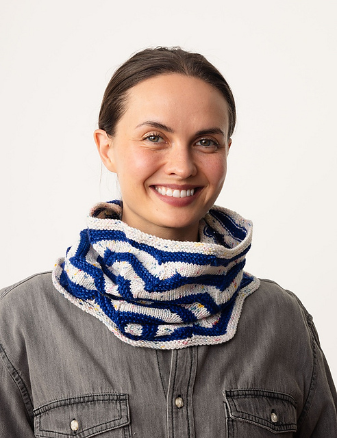Dancing Stripes Cowl
