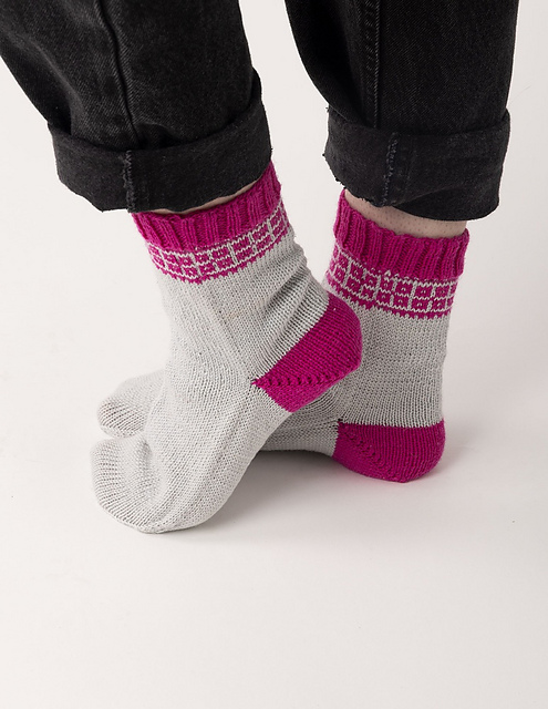 Pink Flowers Socks