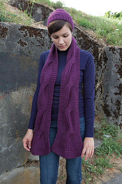 Chunky Cabled Hat & Scarf