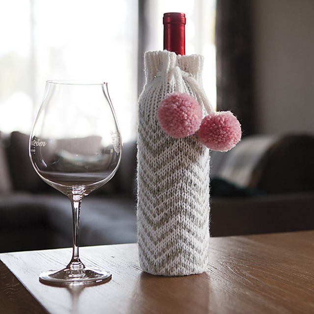 Chevron Wine Cozy