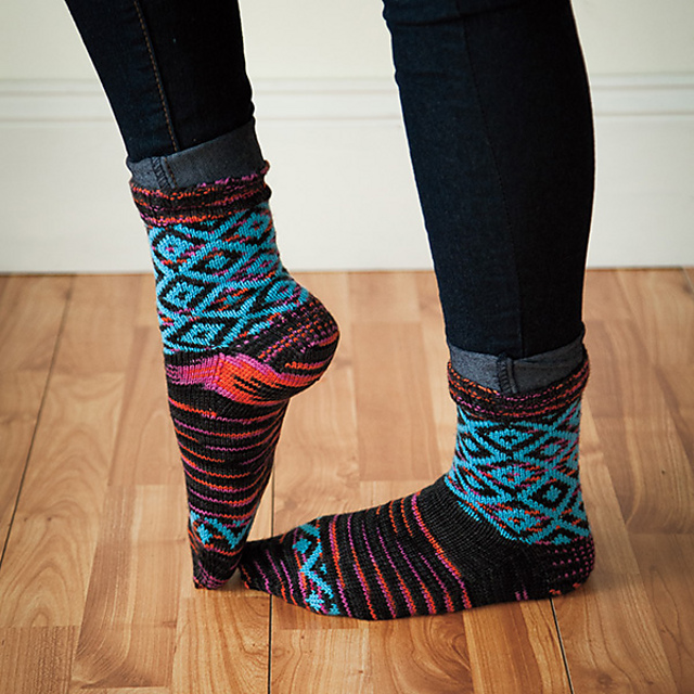 Geometric Diamonds Socks