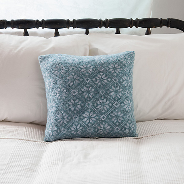 Snow Star Pillow