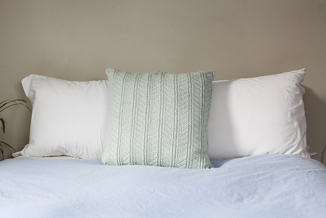 Delaram Cushion