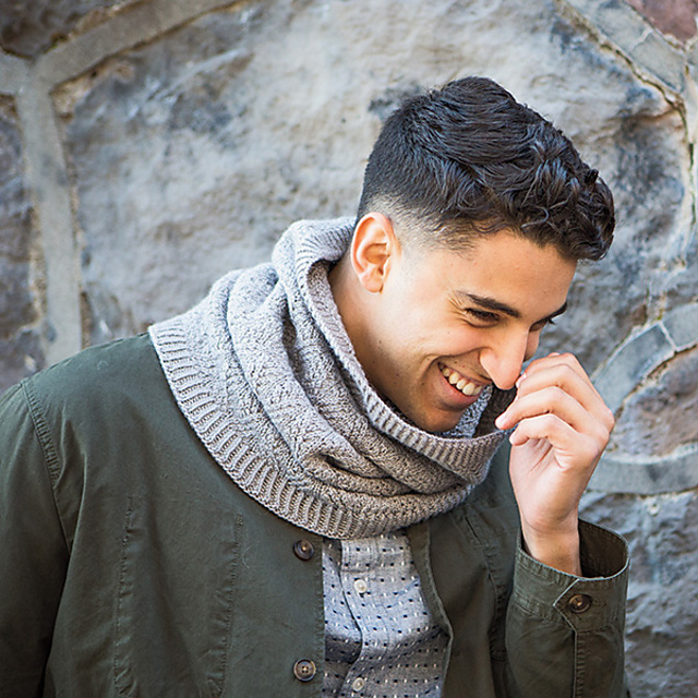 Leaf Stitch Cowl