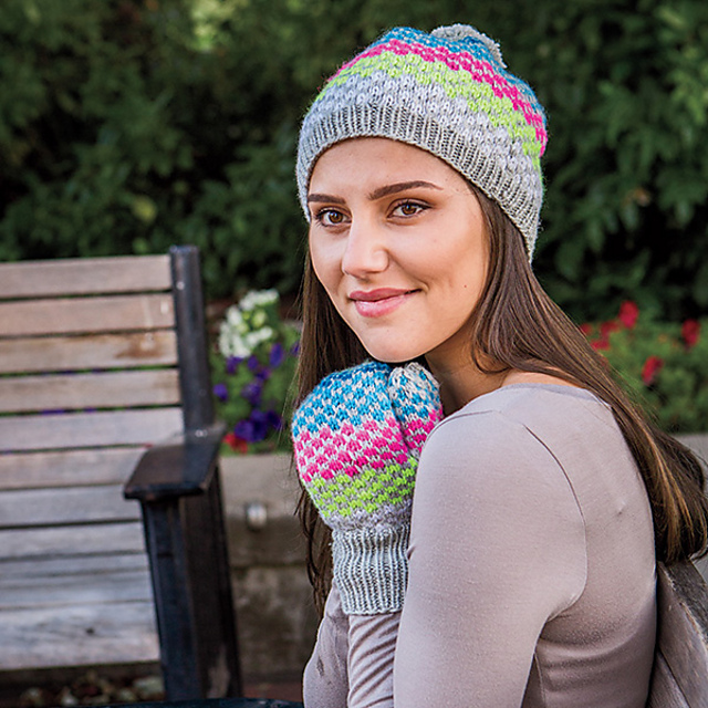 Simplicity Squared Hat & Mitts