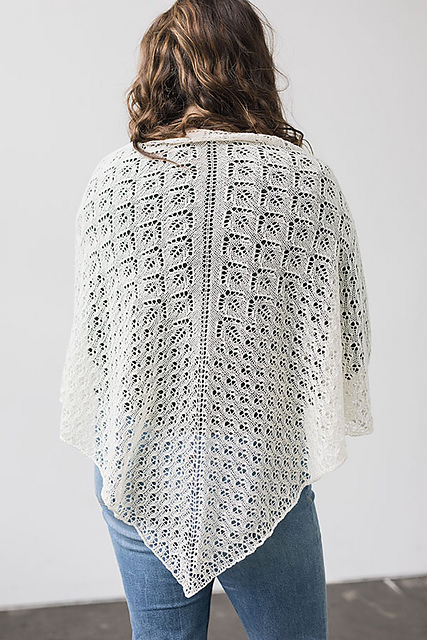 Melochia Shawl