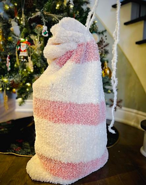 Snowscape Santa Bag