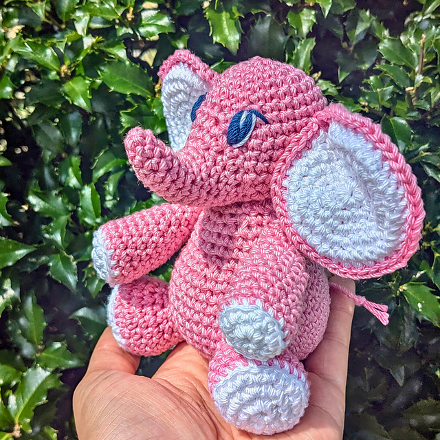 Baby Elephant Amigurumi