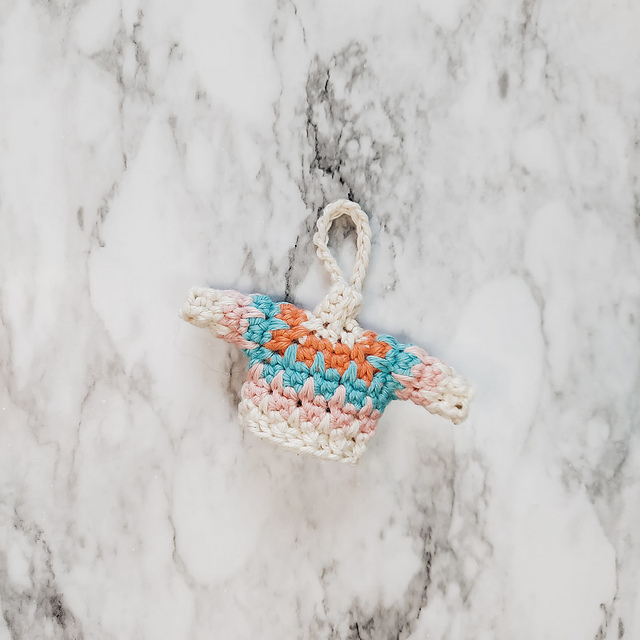 Mini Sweater Ornament