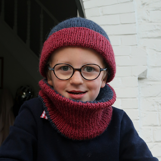 Twinfold Hat and Cowl Set