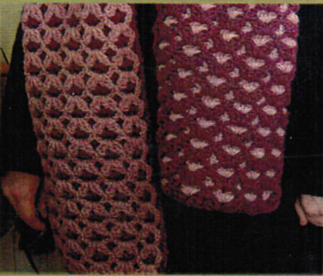 Reversible Shell Scarf