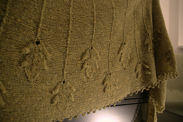 Oakenshield shawl