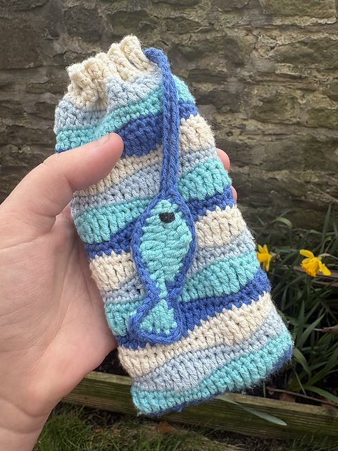 Wavy Fish Sunglasses Case