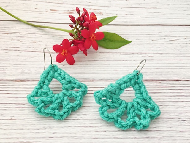 Lightweight Chandeliers Earrings