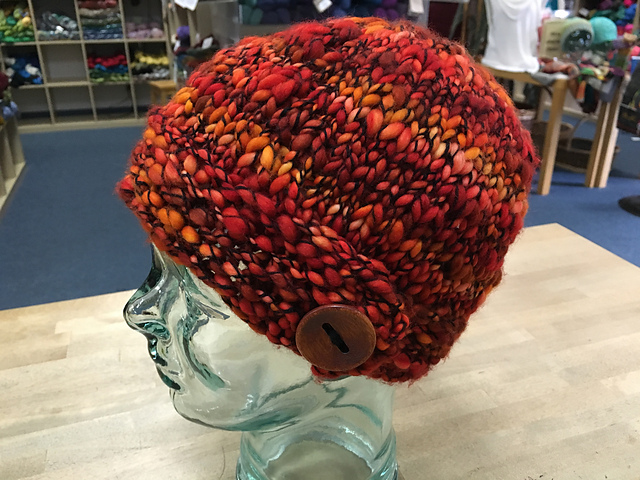 Caracol Button Hat