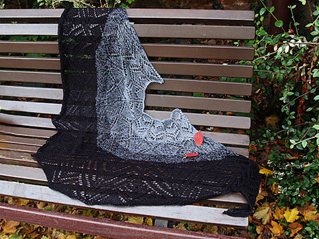 Night Hawk Shawl ( german)