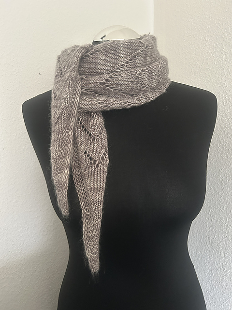 Coralee scarf