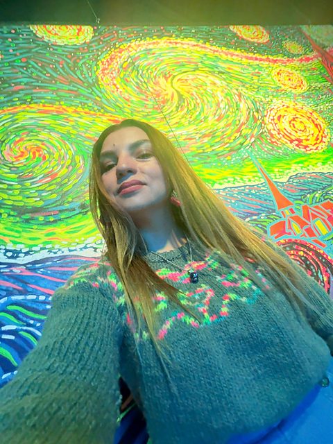 Sweater Florescente