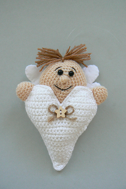 Little Valentine Angel with Heart