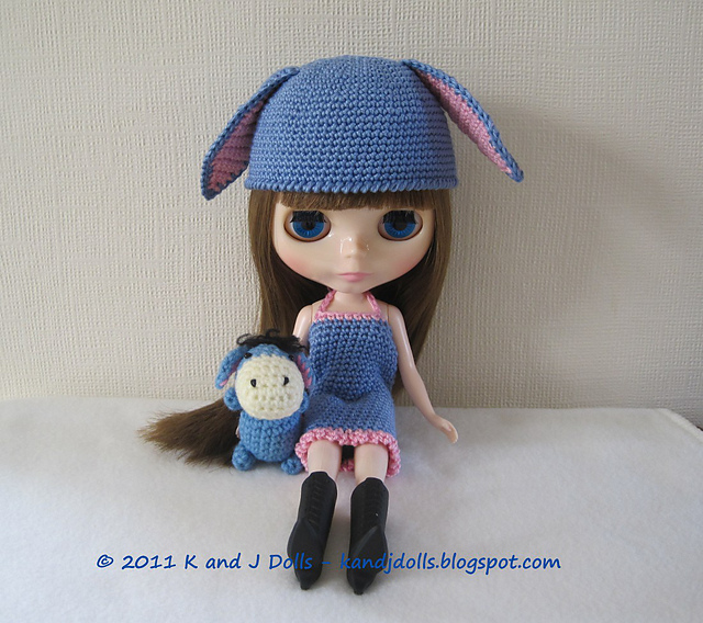Donkey Hat and Dress for Blythe Dolls