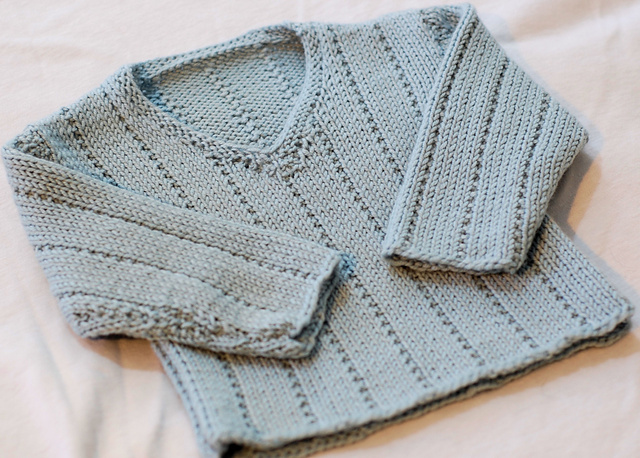 Pullover with Round or V Neck