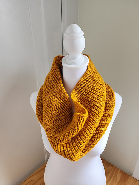 Washington Park Cowl Worsted
