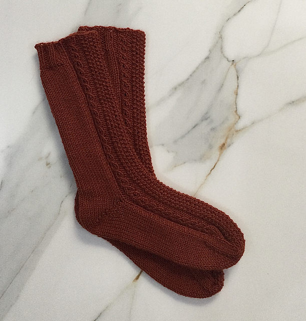 Flat knitted socks