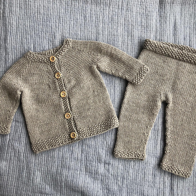 Elliot's Cosy Set