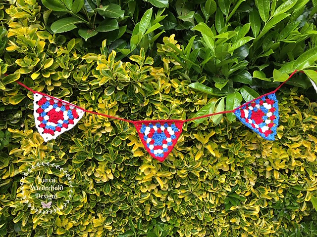 V E Day Bunting