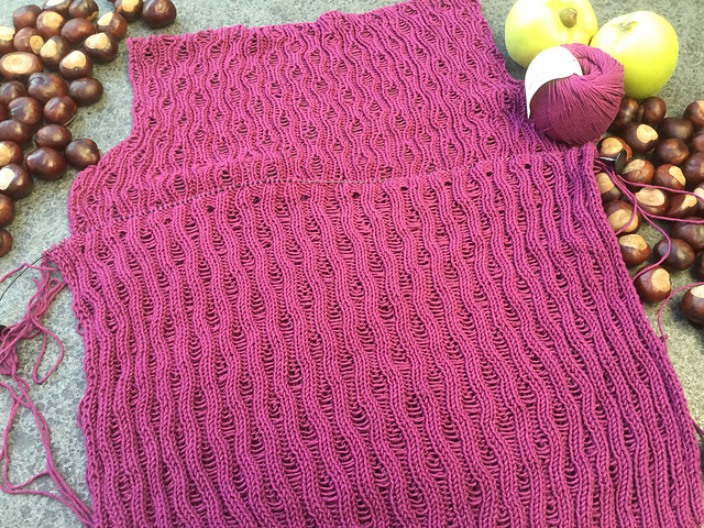 # 11 Pulli mit Fallmaschen