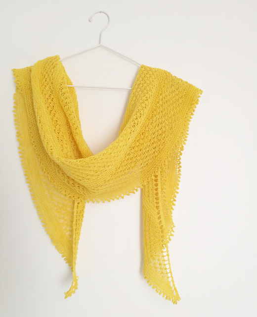 Pieces of Citron shawl